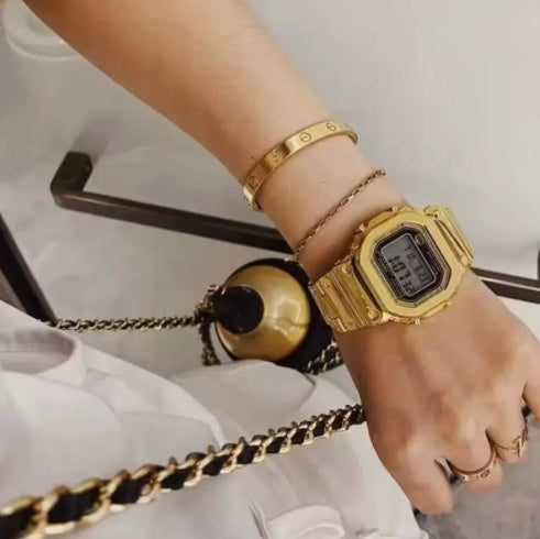 Vintage Watch Fashion Trend For Men And Women