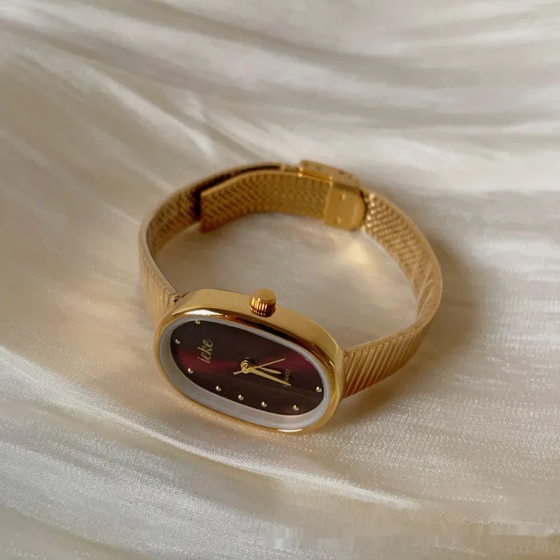Retro Red Series Chain Watch Women