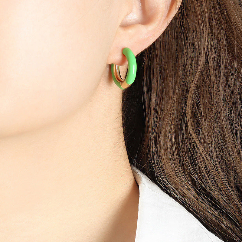 18K Gold Simple Atmospheric Ring Design Earrings