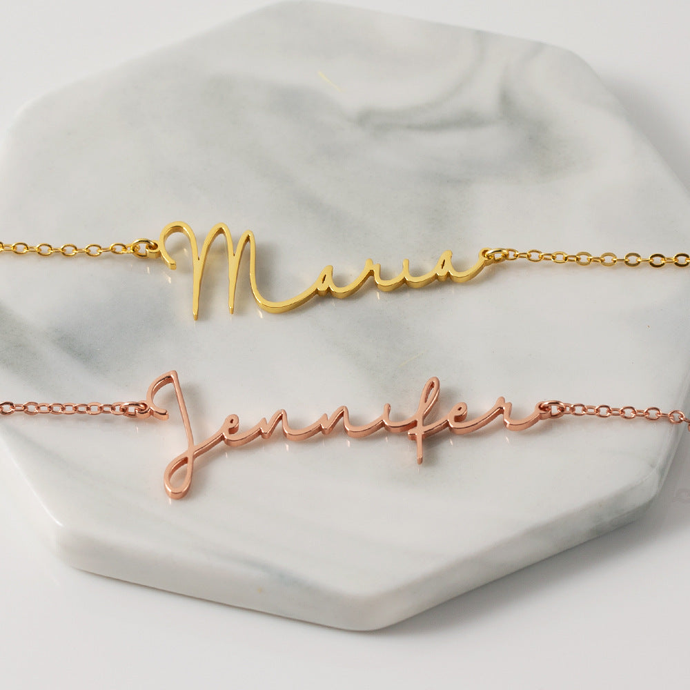 Simple atmosphere can be customized name light luxury design necklace