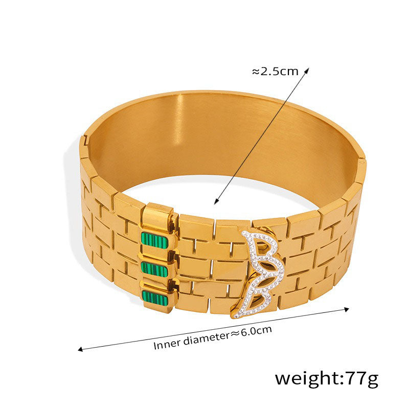 18K gold fashionable personalized checkered pattern and irregular diamond-set design versatile bracelet