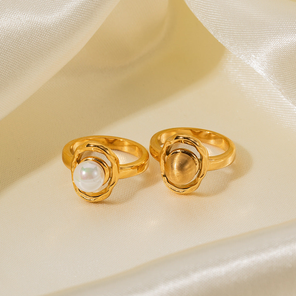 18K gold noble and elegant versatile ring inlaid with pearls