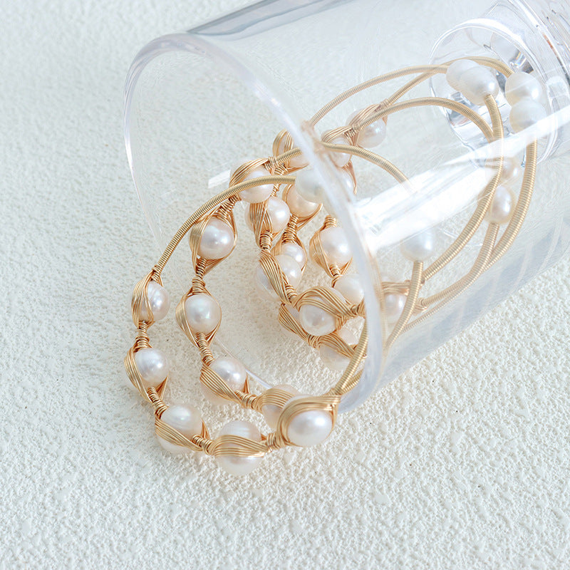 18K gold light luxury and noble inlaid pearl design bracelet