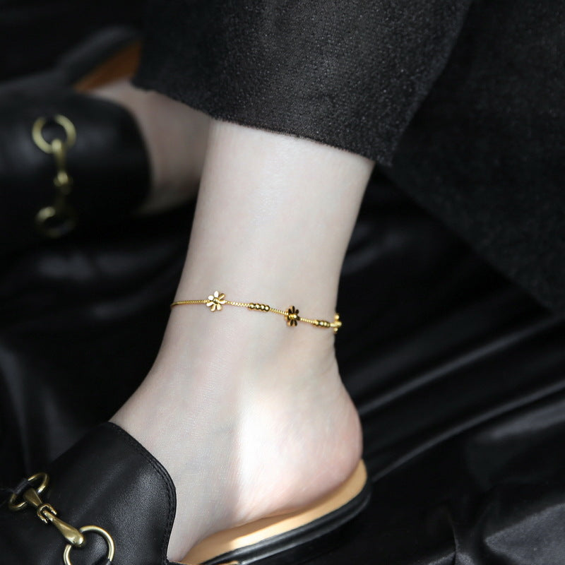 18K Gold Exquisite Simple Sweet Daisy Design Versatile Anklet